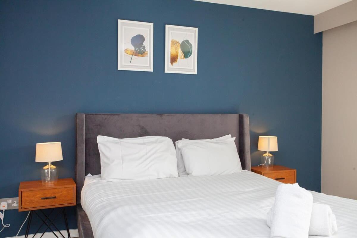 City Centre Apartment W Parking & Hyperoptic Wifi グラスゴー エクステリア 写真